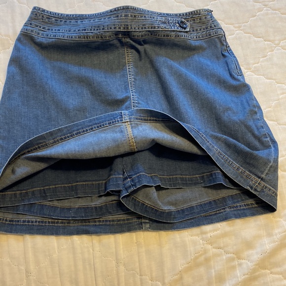 Denim Skort - Picture 4 of 10